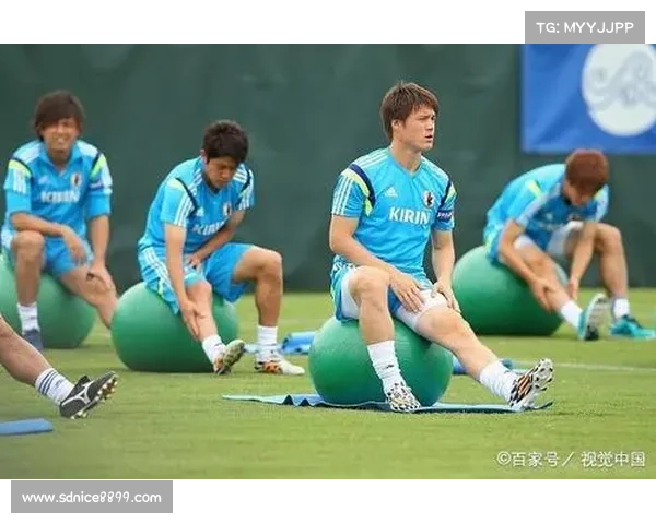 如何通过体制改革与青训体系建设将中国足球提升至亚洲一流水平